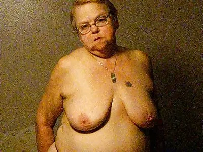 Kinky Asian solo babe বেঙ্গলি সেক্সি বিএফ wants to cum
