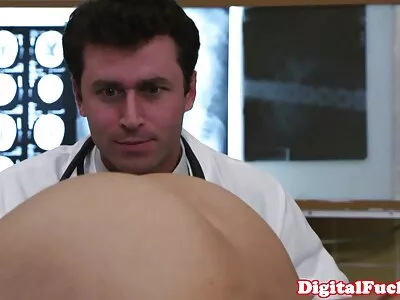Busty দু: সেক্সি ভিডিও বিএফ খ হার্ডকোর দ্বারা একটি পরিপক্ক মোরগ