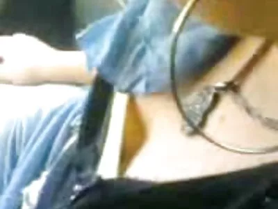 বড় হাঁটু মধু ওপেন সেক্সি বিএফ তার হাঁটু stroking